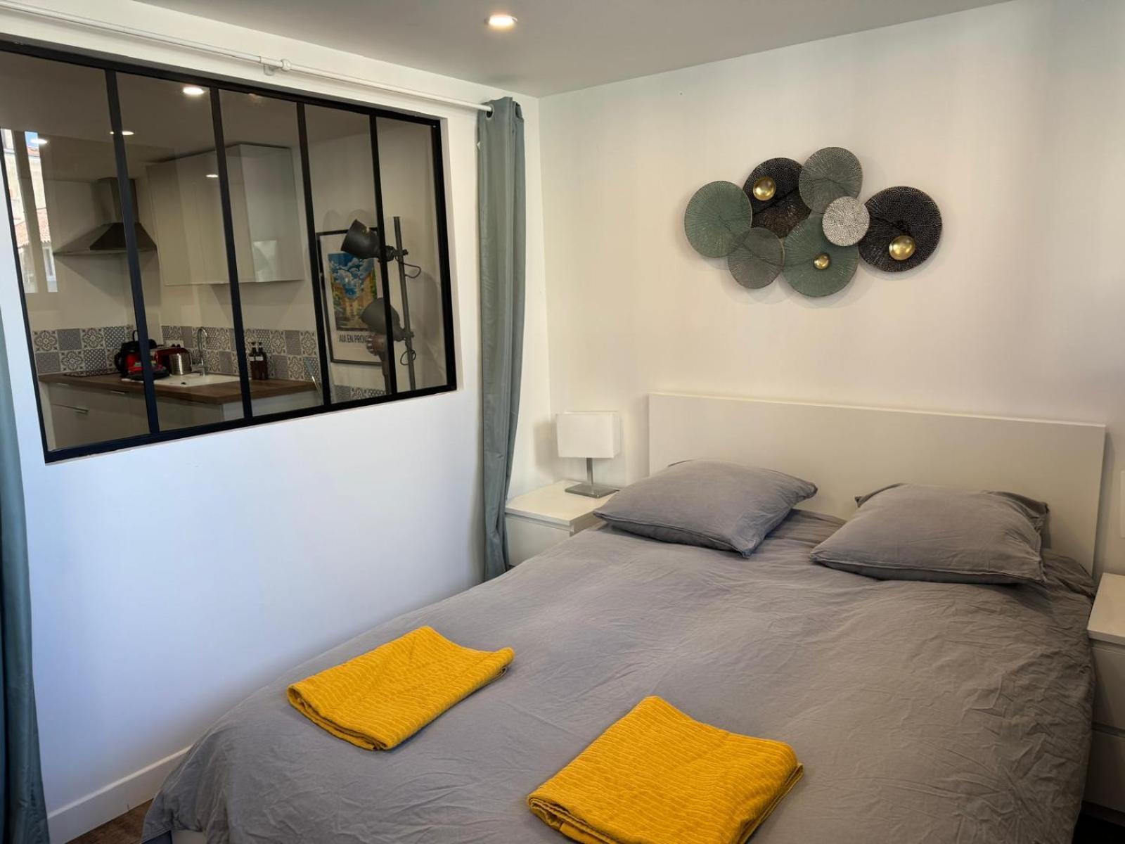 L'Amandier - Joli Appartement T3 Neuf Centre Ville A 2 Pas De La Rotonde Mirabeau Et Des Allees Provencales Экс-ан-Прованс Экстерьер фото