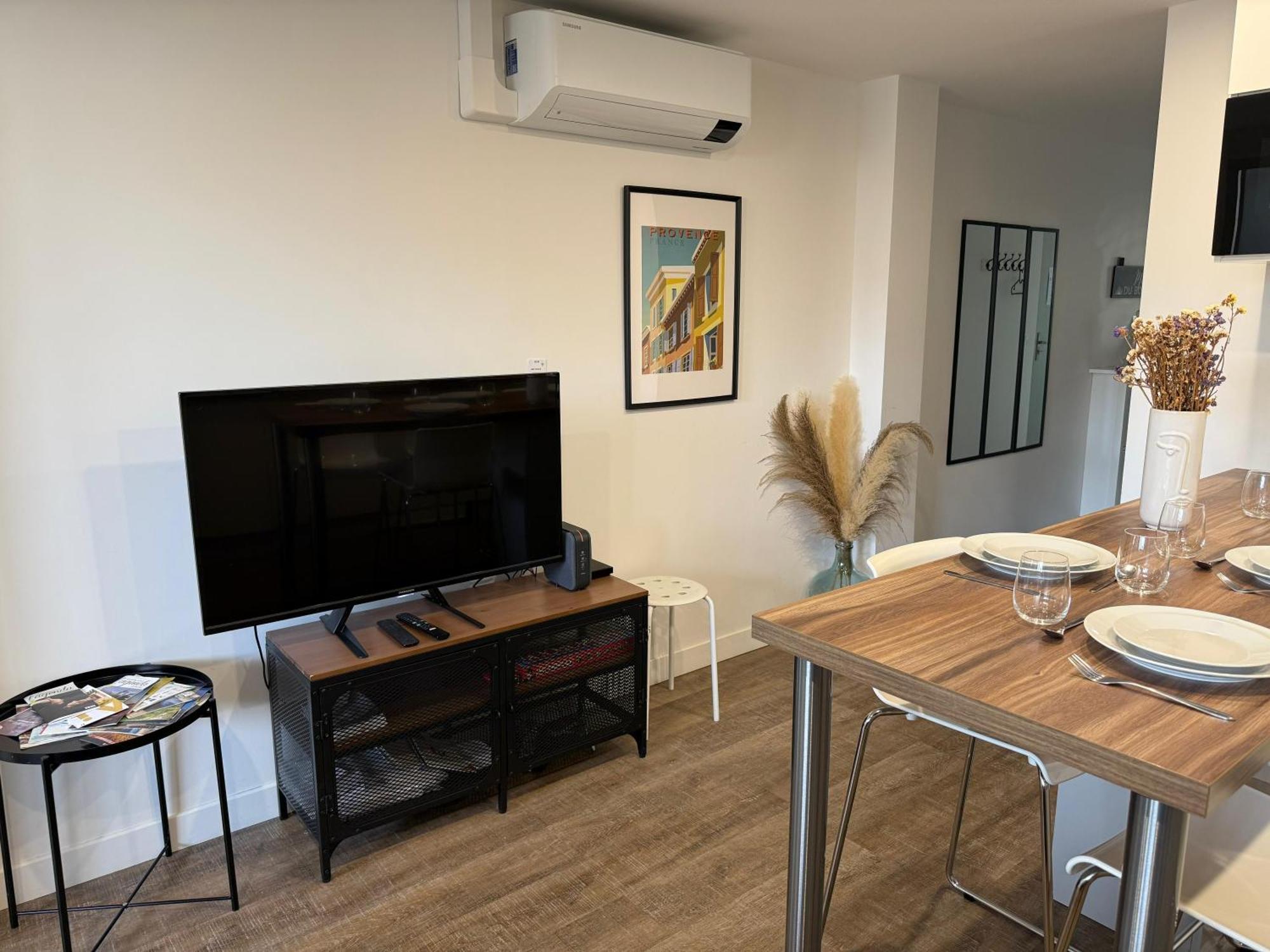 L'Amandier - Joli Appartement T3 Neuf Centre Ville A 2 Pas De La Rotonde Mirabeau Et Des Allees Provencales Экс-ан-Прованс Экстерьер фото
